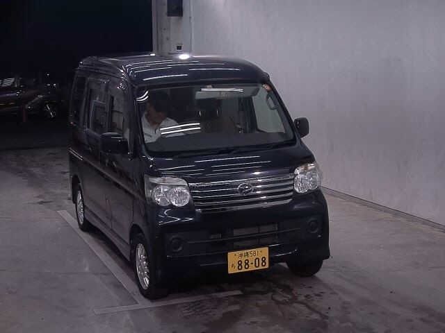 1581 Daihatsu Atrai wagon S321G 2016 г. (JU Okinawa)